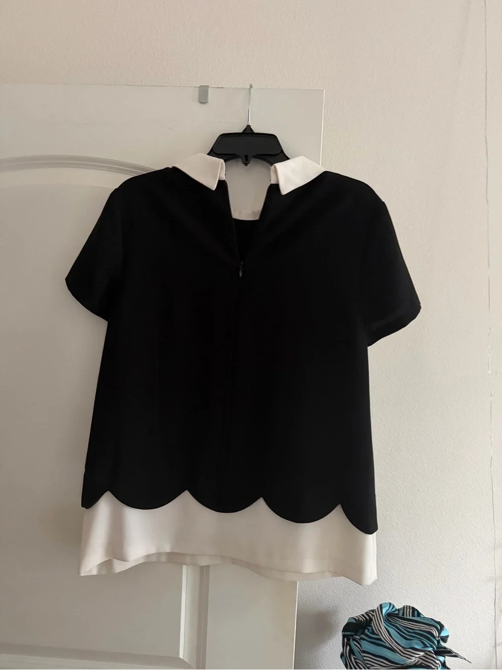 CeCe Black Short Sleeve Top with White Peter Pan Collar - Picture 3 of 4